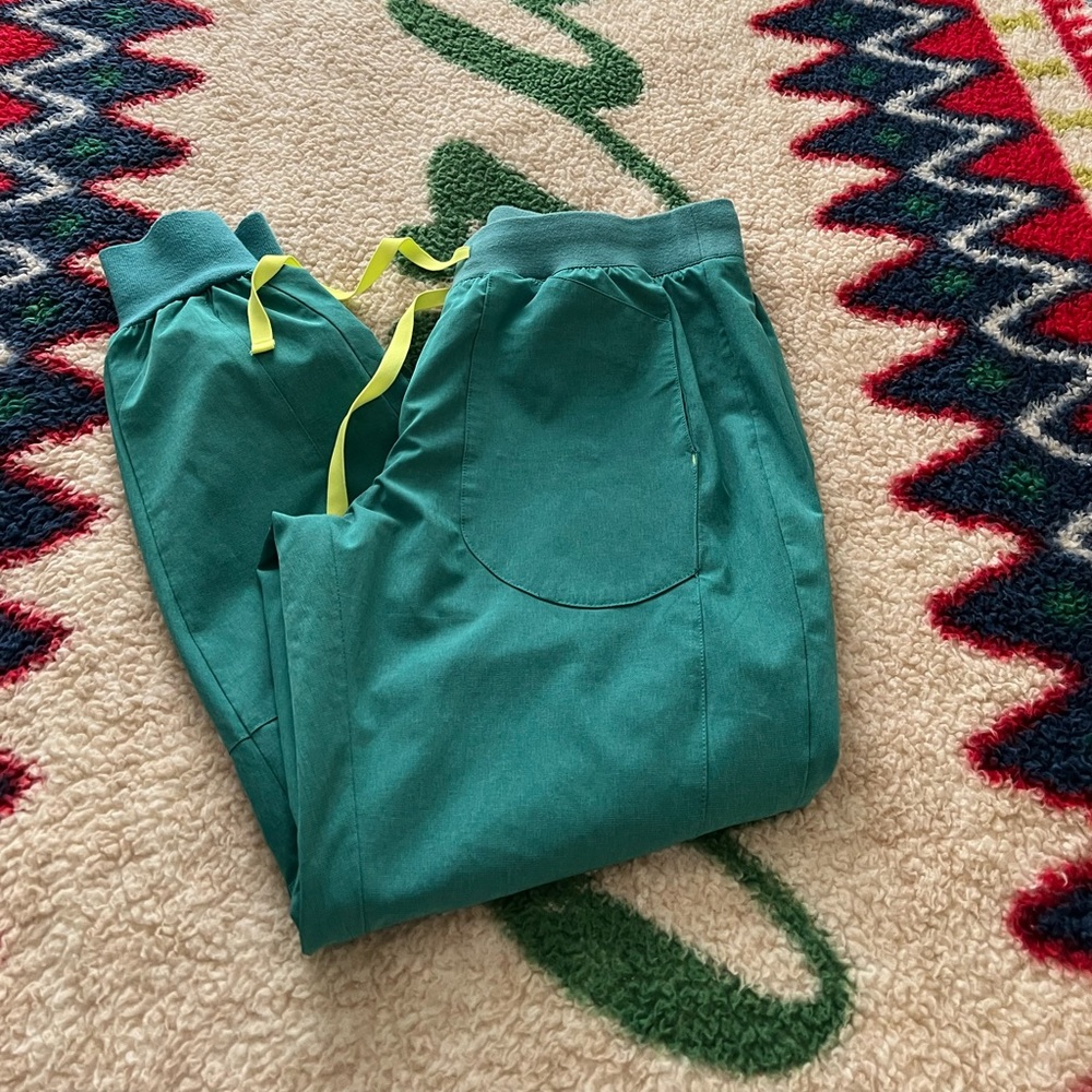Figs Fion Scrub pants